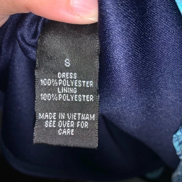 Small blue design dress - Picture 6 of 6